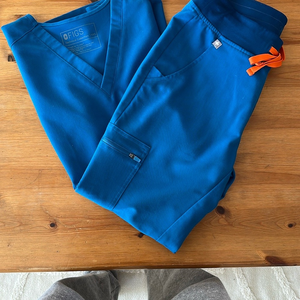 🩺FIGS Blue Alps Scrub Joggers 🩺 XS